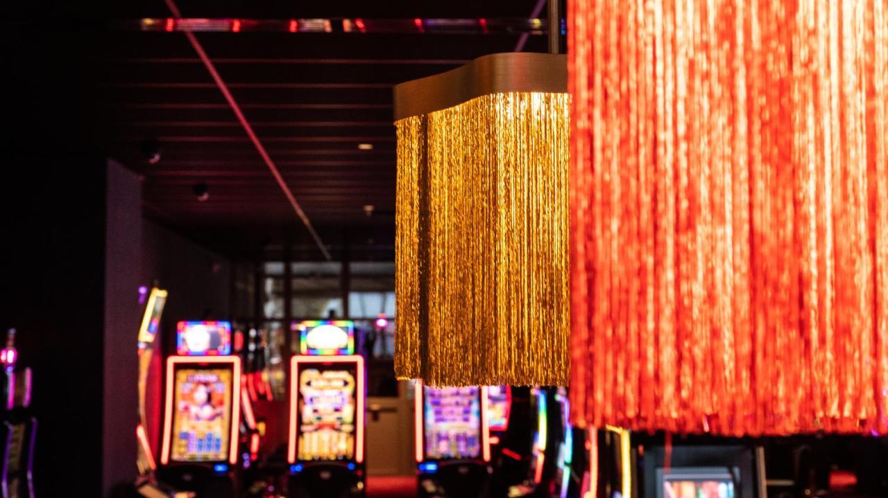 Grand Hotel بيرو جْييريك المظهر الخارجي الصورة